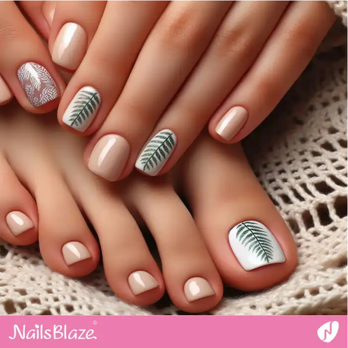 Fern Toe Nail Design | Nature-inspired Nails - NB1568